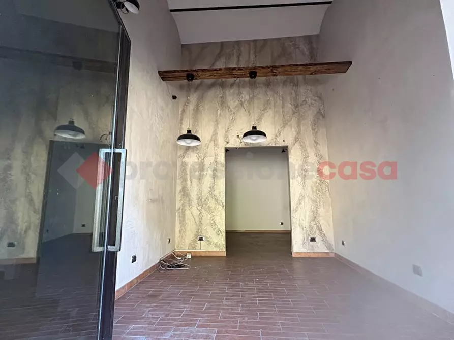 Immagine 25 di Negozio in vendita  in Via PORTA ROMANA, 46 a Terracina