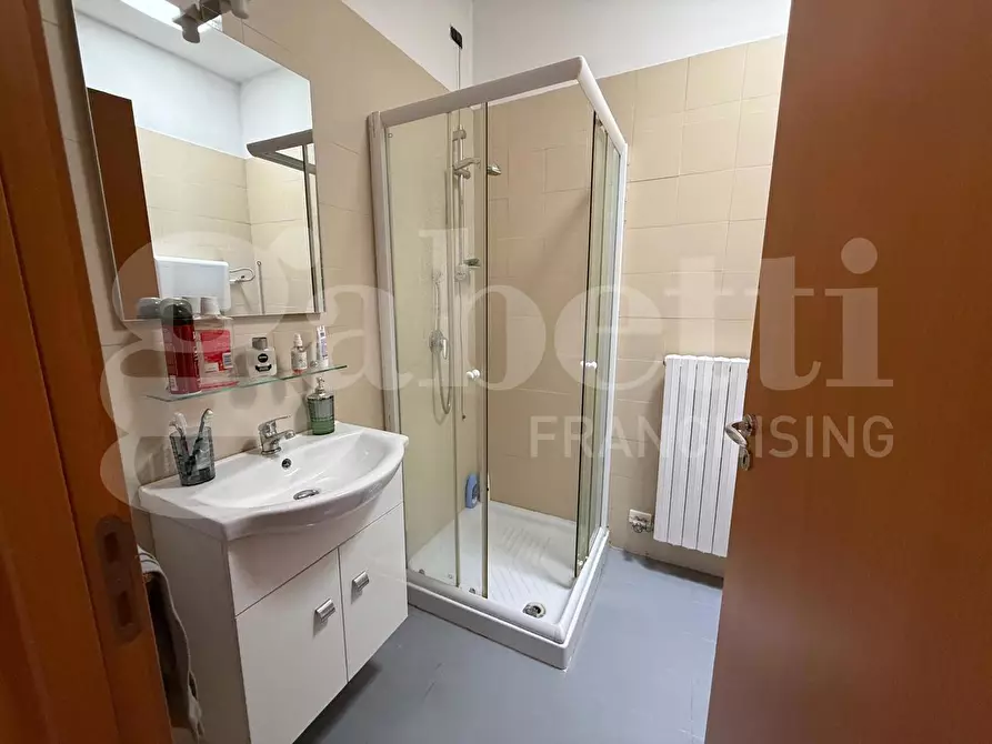 Immagine 9 di Appartamento in vendita  in Via Montenegro, 181 a Lizzanello