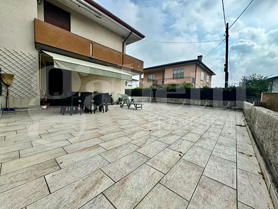 Immagine 1 di Villetta a schiera in vendita  in Via PIETRO DAMINI, SNC a Castelfranco Veneto