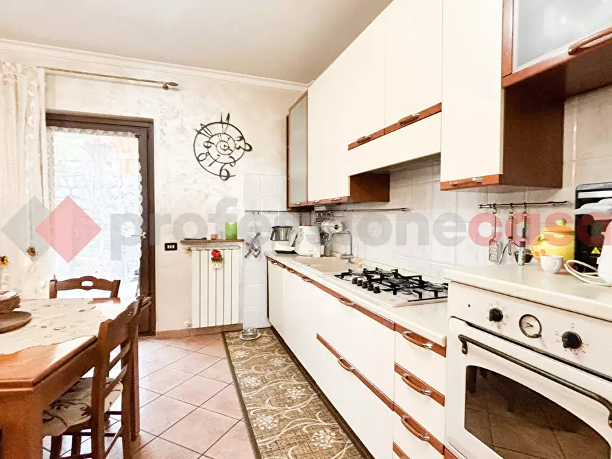 Immagine 7 di Appartamento in vendita  in Via san benedetto, 32 a Torre Cajetani