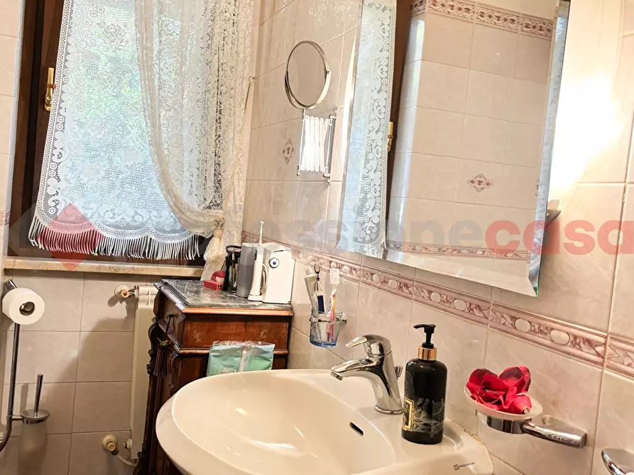 Immagine 20 di Appartamento in vendita  in Via san benedetto, 32 a Torre Cajetani