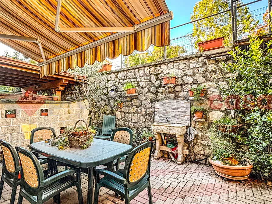 Immagine 11 di Appartamento in vendita  in Via san benedetto, 32 a Torre Cajetani