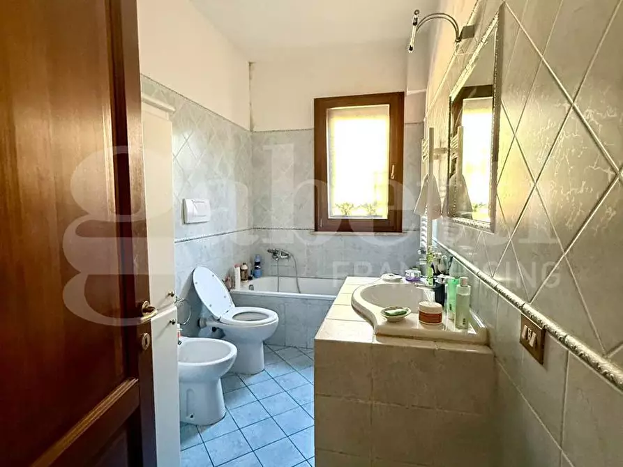 Immagine 9 di Casa bifamiliare in vendita  in Via MONTE SEMPIONE, 68 a Fonte Nuova