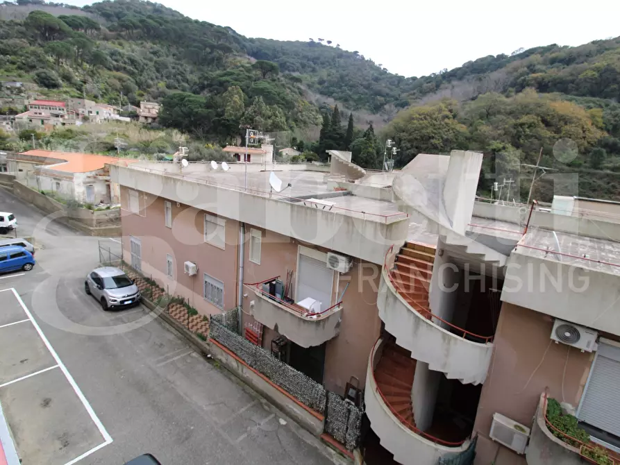 Immagine 18 di Appartamento in vendita  in Strada Comunale S.Michele - Portella, 67 a Messina