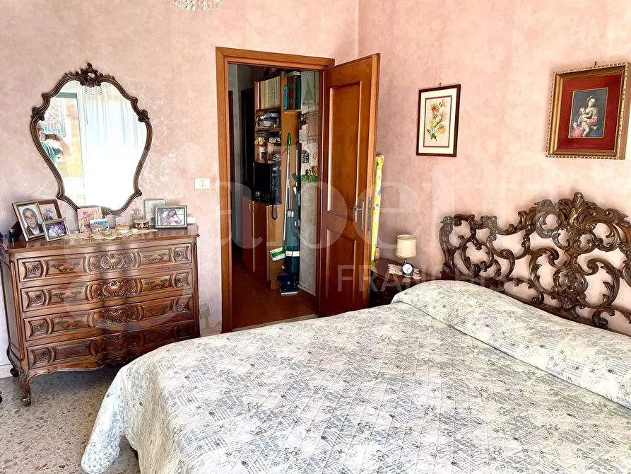 Immagine 9 di Appartamento in vendita  in Via MARCO BESSO, 10 a Roma