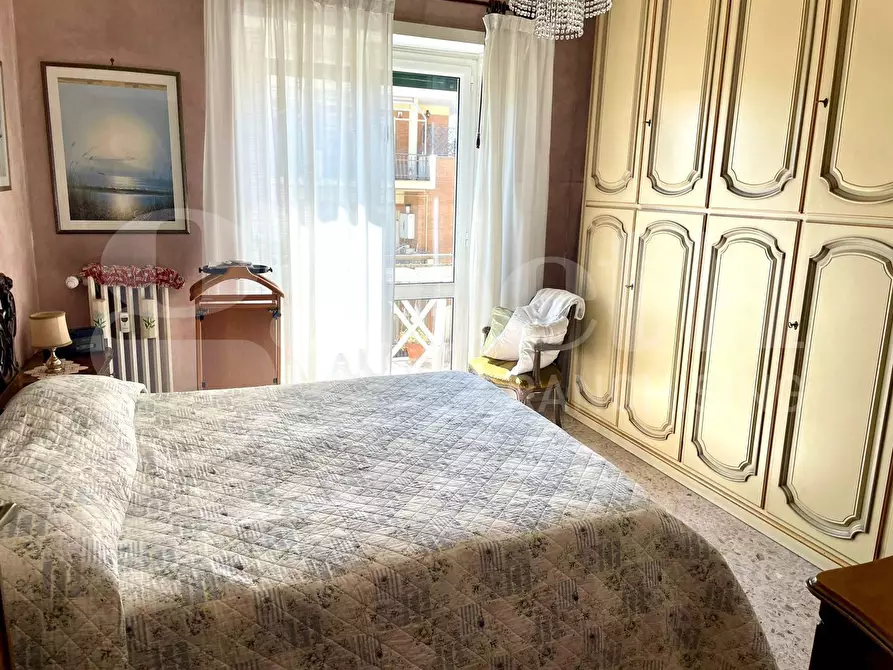 Immagine 8 di Appartamento in vendita  in Via MARCO BESSO, 10 a Roma