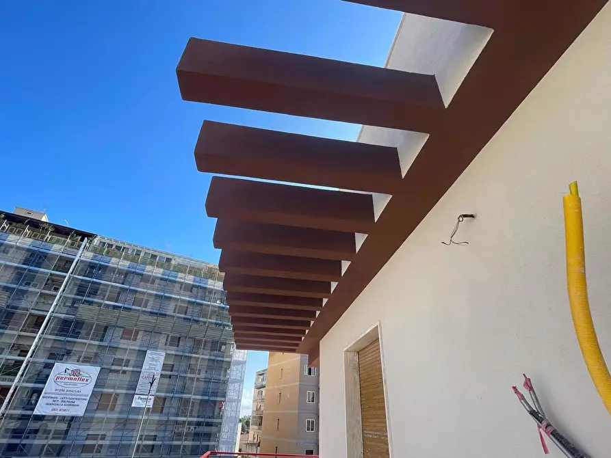 Immagine 15 di Appartamento in vendita  in Viale Teracati, 23 a Siracusa