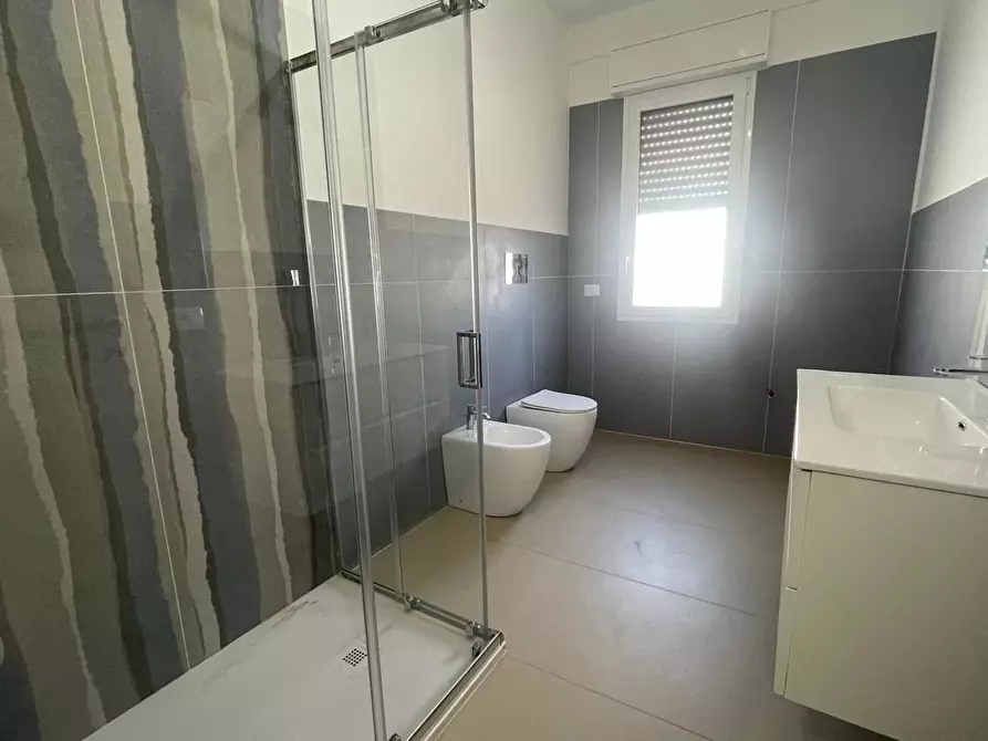 Immagine 6 di Appartamento in vendita  in Viale Teracati, 23 a Siracusa