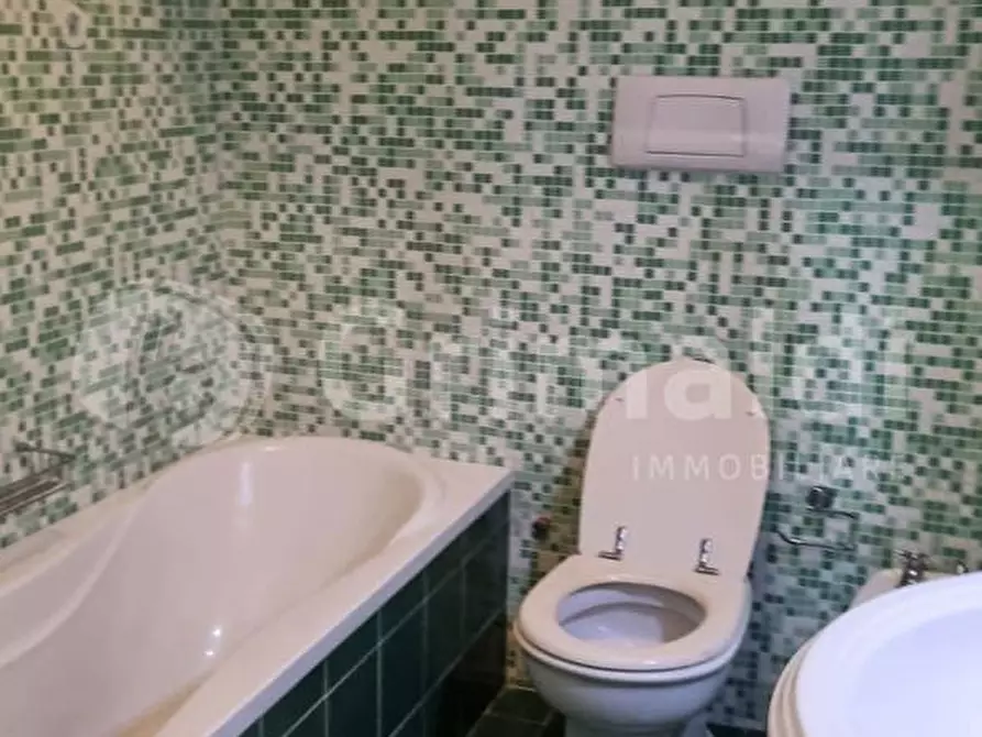 Immagine 34 di Appartamento in vendita  in Via Ducezio a Messina