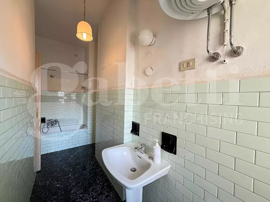 Immagine 16 di Appartamento in vendita  in Via Sestriere a Torino