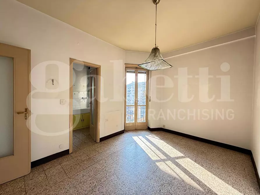 Immagine 4 di Appartamento in vendita  in Via Sestriere a Torino