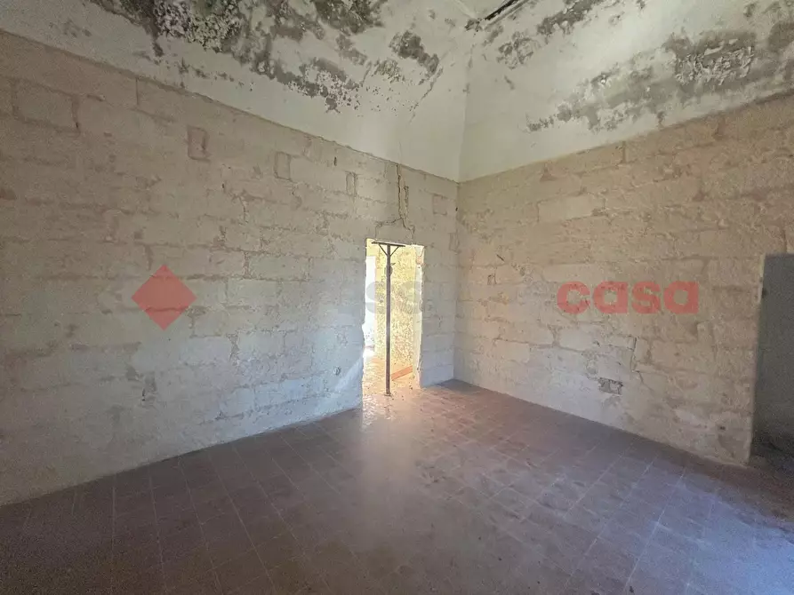Immagine 22 di Casa indipendente in vendita  in Via montello a Poggiardo