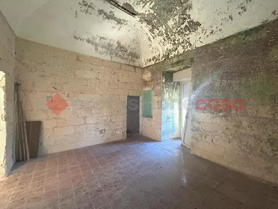 Immagine 21 di Casa indipendente in vendita  in Via montello a Poggiardo