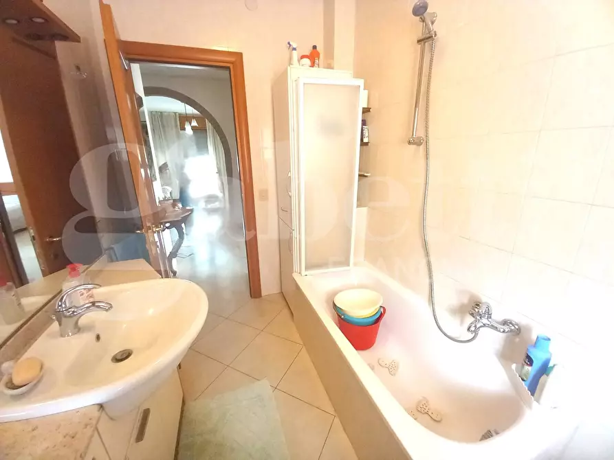 Immagine 19 di Appartamento in vendita  in Via SOTTOMARINA- VIA TIRRENO, 00 a Chioggia