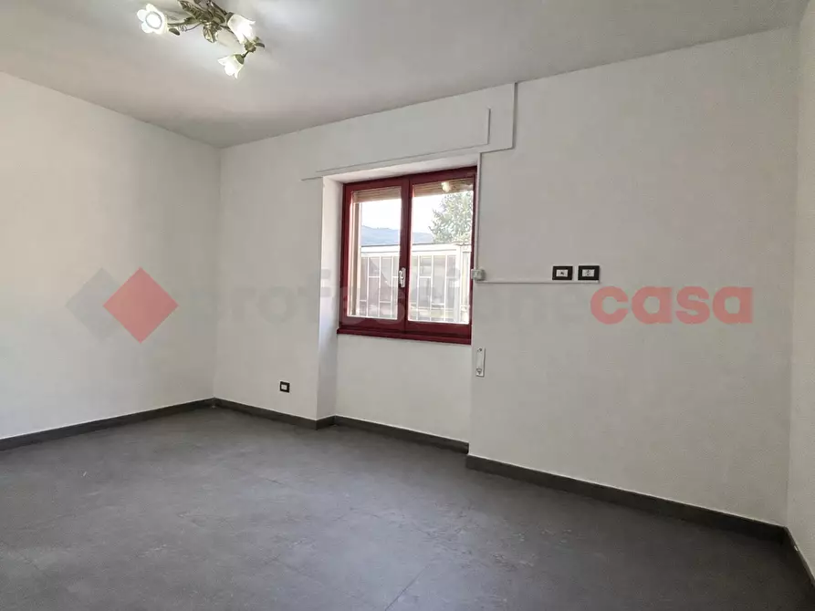 Immagine 4 di Appartamento in vendita  in Via CESE, 15 a Fiuggi