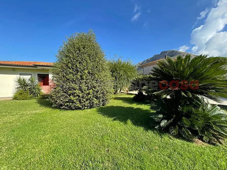 Immagine 32 di Villa in vendita  in Strada MATERA, 5 a Terracina