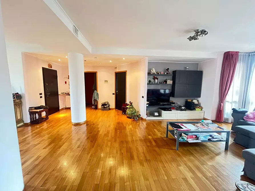 Immagine 1 di Appartamento in vendita  in Via PAOLO VI, 6 a Abbiategrasso
