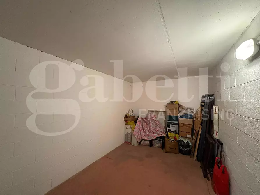 Immagine 13 di Box auto in vendita  in Via Dei Brusati, 45 a Roma