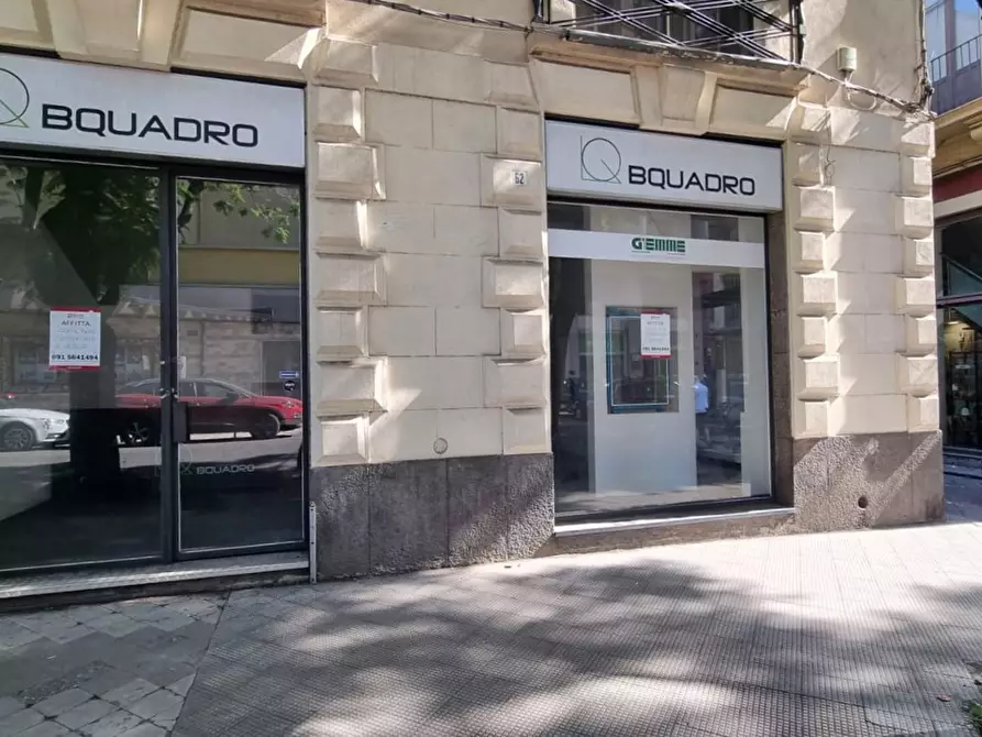 Immagine 3 di Negozio in affitto  in Via Sant'Euplio, 62-64 a Catania