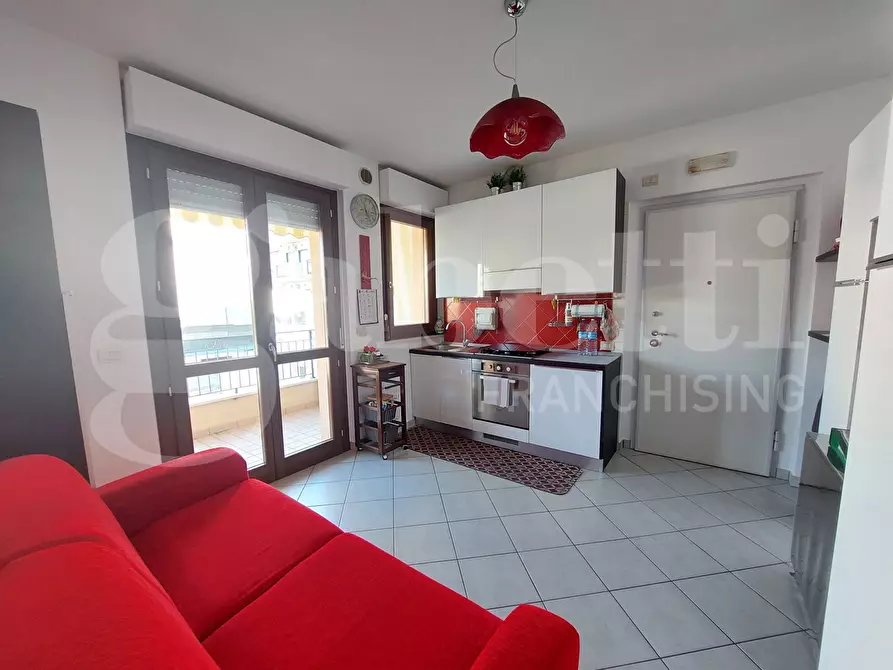 Immagine 6 di Appartamento in vendita  in Viale G. Marconi, 34 a Alba Adriatica