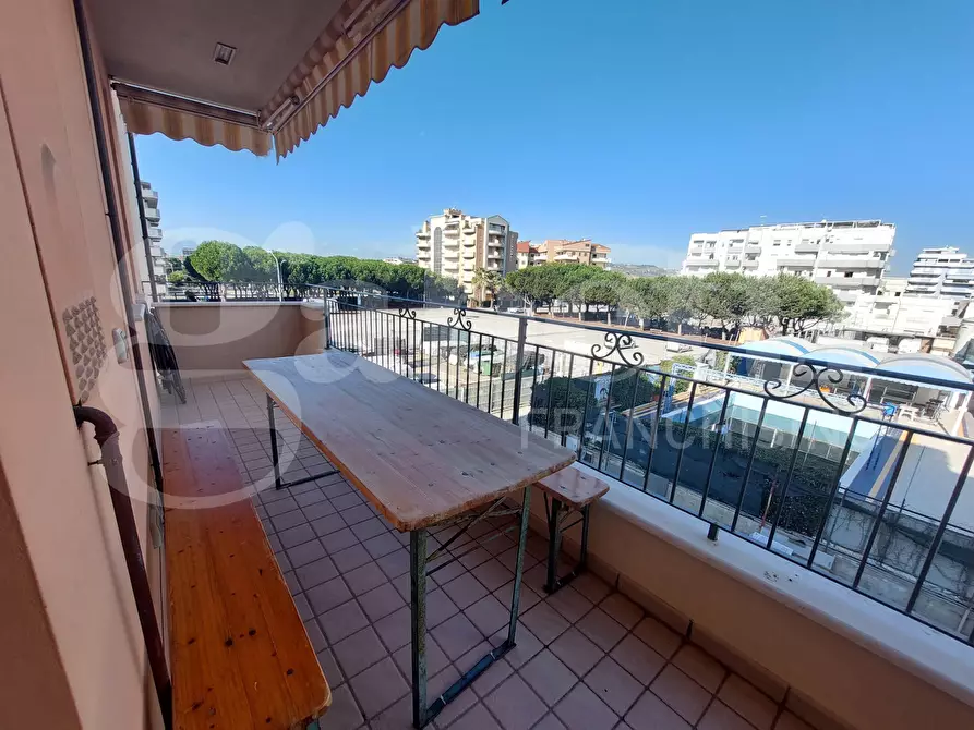 Immagine 9 di Appartamento in vendita  in Viale G. Marconi, 34 a Alba Adriatica