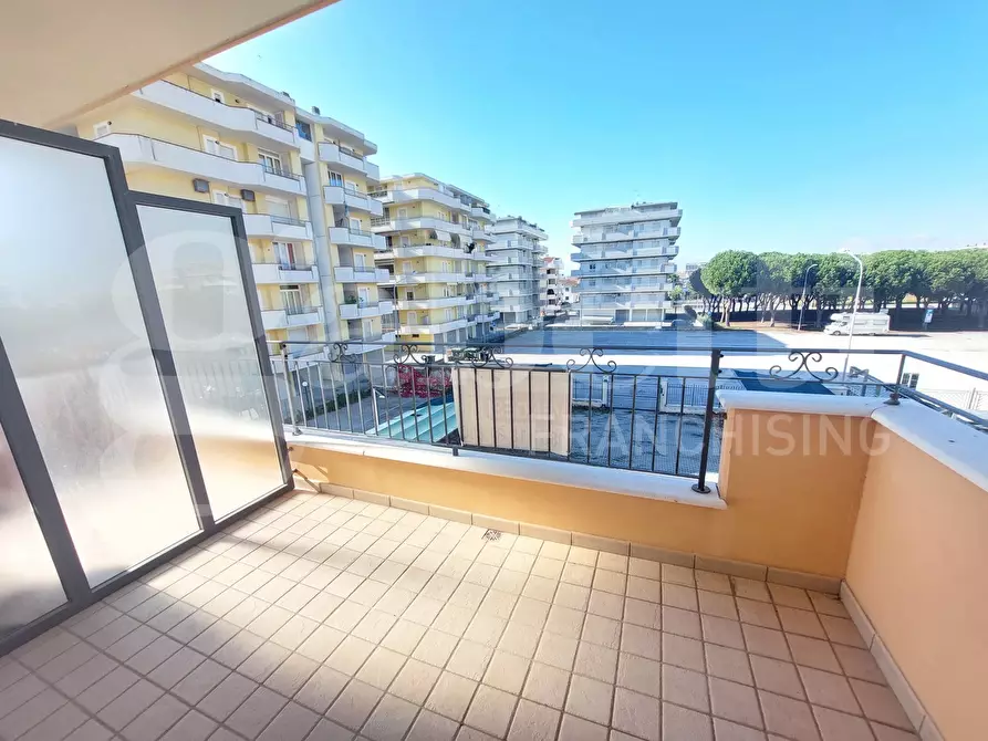 Immagine 15 di Appartamento in vendita  in Viale G. Marconi, 34 a Alba Adriatica