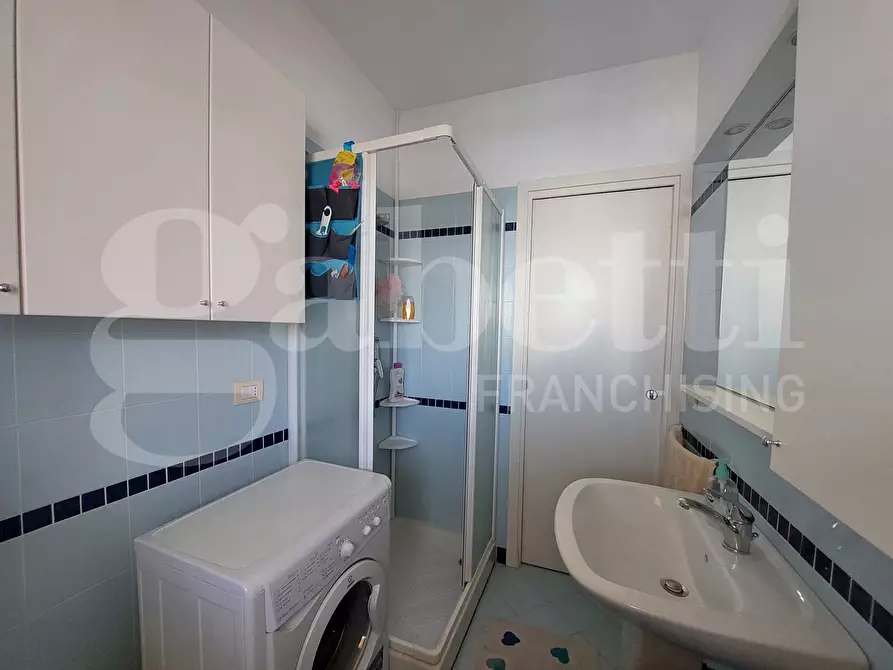 Immagine 21 di Appartamento in vendita  in Viale G. Marconi, 34 a Alba Adriatica
