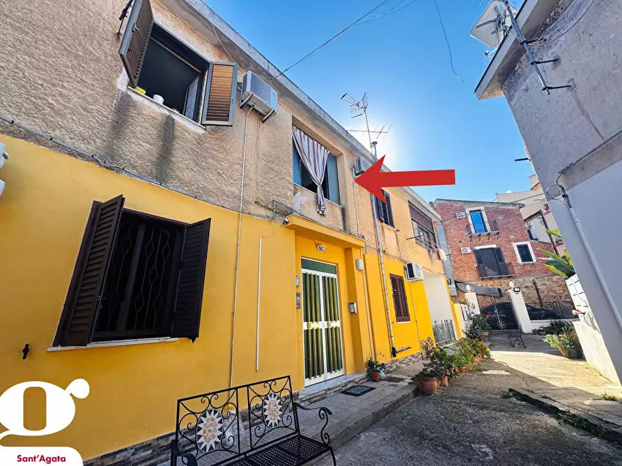 Immagine 9 di Appartamento in vendita  in Via QUARTIERE, 20 a Santo Stefano Di Camastra