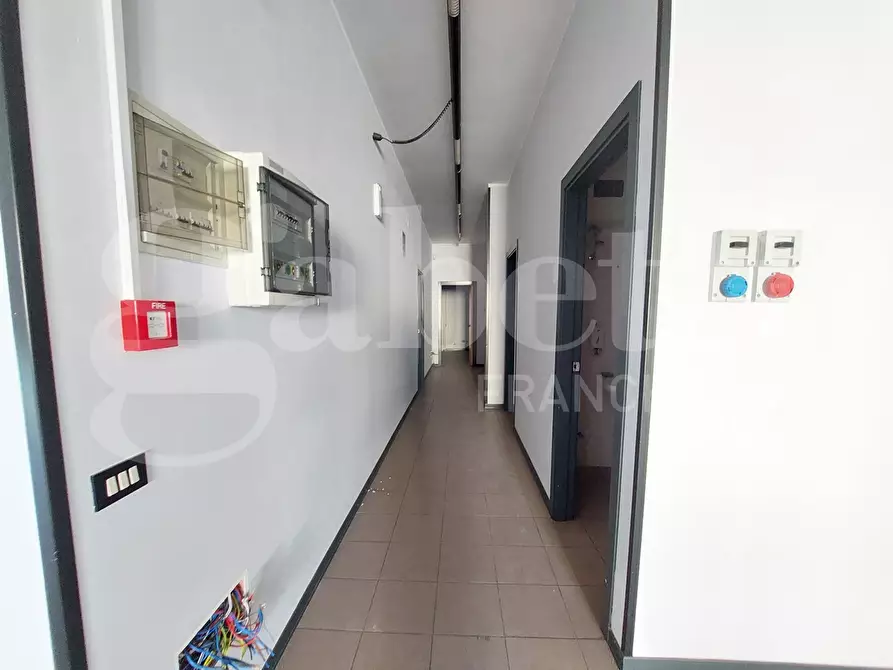 Immagine 5 di Ufficio in vendita  in Via Roma, 25 a Nereto