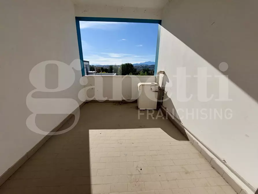 Immagine 29 di Ufficio in vendita  in Via Roma, 25 a Nereto