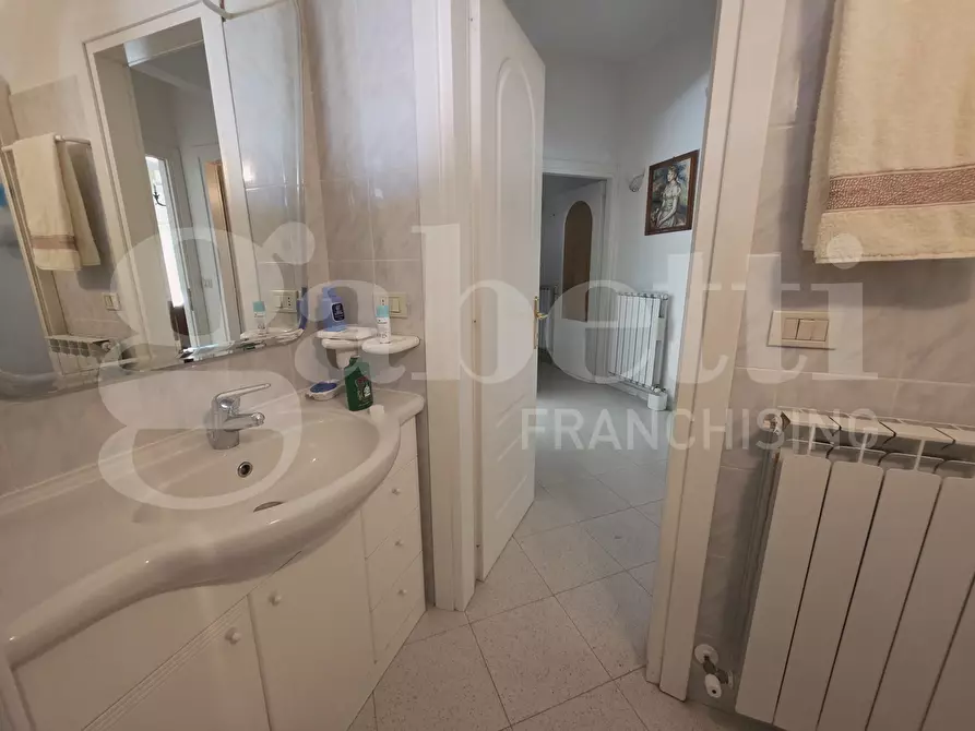 Immagine 21 di Appartamento in vendita  in Via CESARE MECATTI, 1 a Assisi