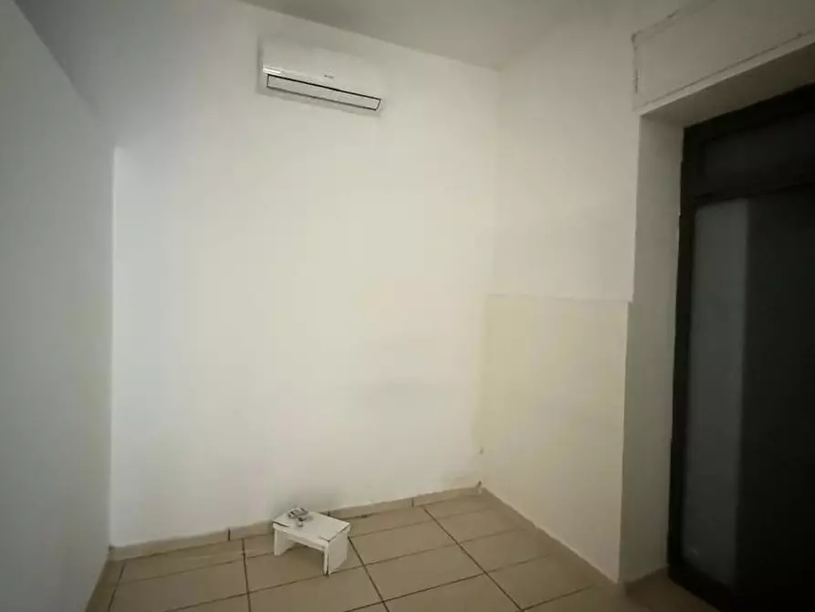 Immagine 15 di Attività commerciale in affitto  in Via Antonio D'Auria, snc a Sant'anastasia