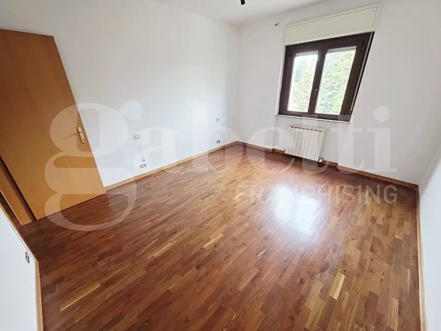 Immagine 14 di Appartamento in vendita  in Via PETRARCA, 57 a Bastia Umbra