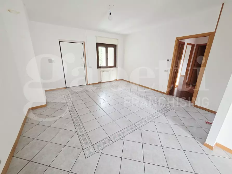 Immagine 1 di Appartamento in vendita  in Via PETRARCA, 57 a Bastia Umbra