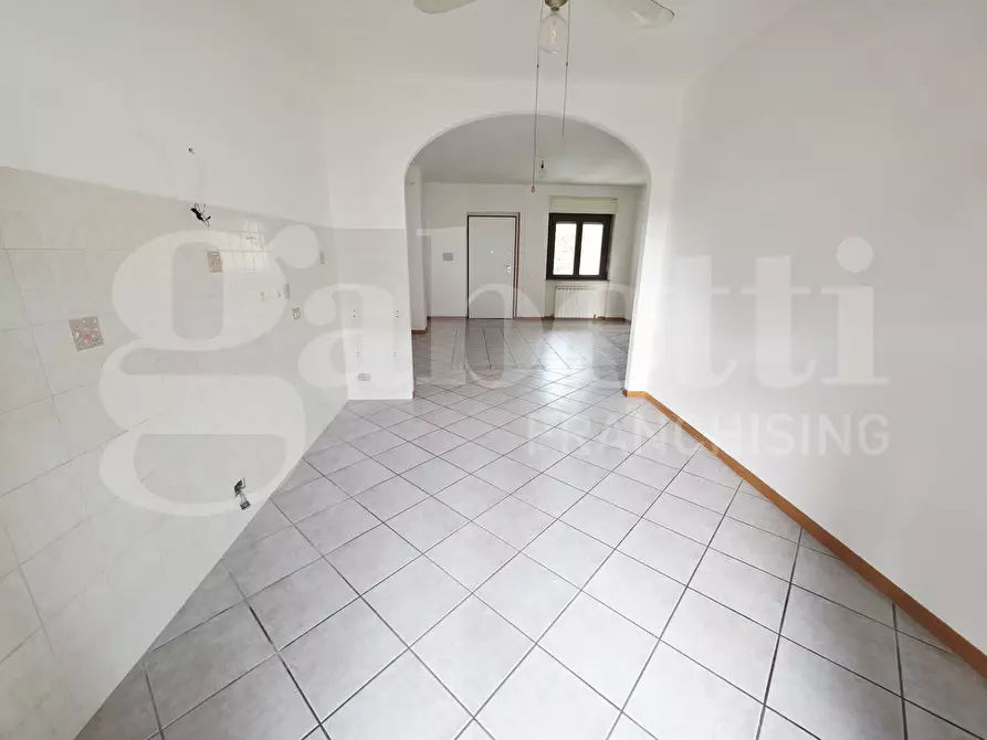 Immagine 8 di Appartamento in vendita  in Via PETRARCA, 57 a Bastia Umbra