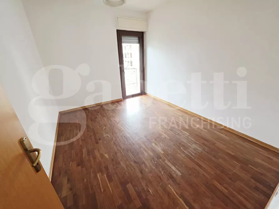Immagine 17 di Appartamento in vendita  in Via PETRARCA, 57 a Bastia Umbra