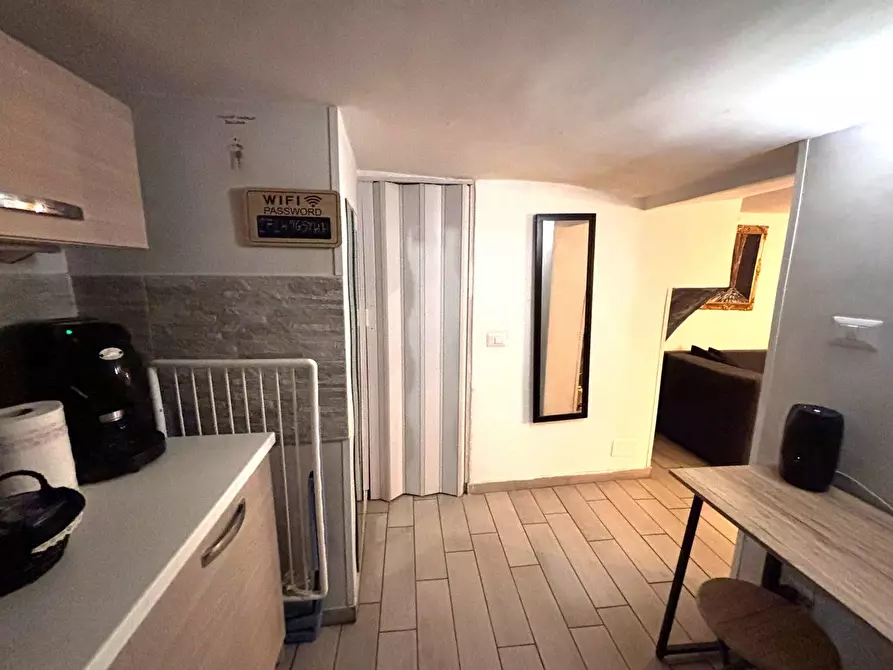 Immagine 12 di Appartamento in vendita  in Vico Speranzella a Napoli