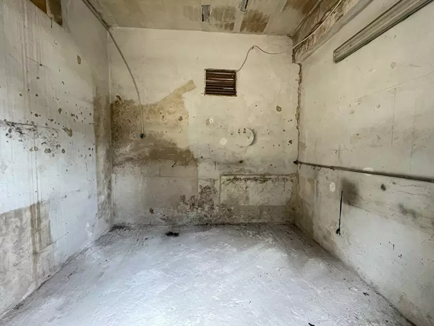 Immagine 8 di Capannone industriale in vendita  in Via luigi spagna, 50 a Siracusa
