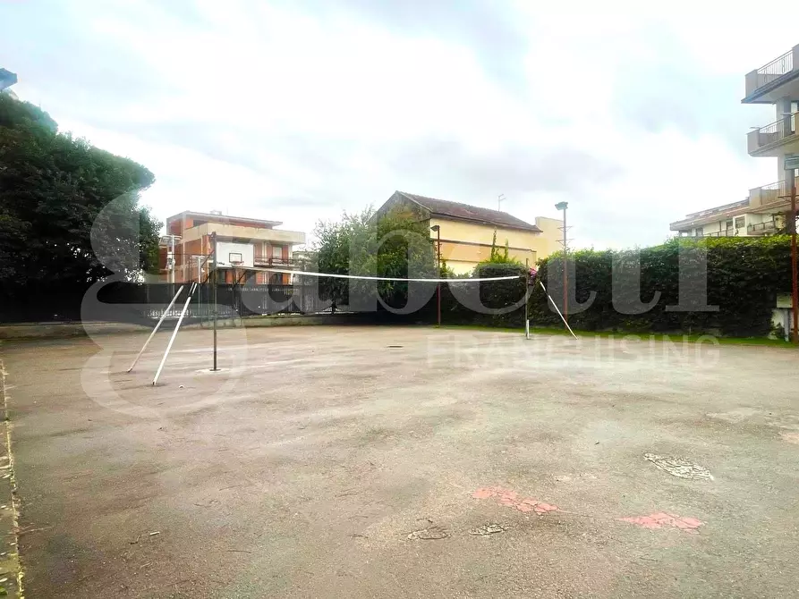 Immagine 19 di Appartamento in vendita  in Via via Francesco Marchesiello a Caserta