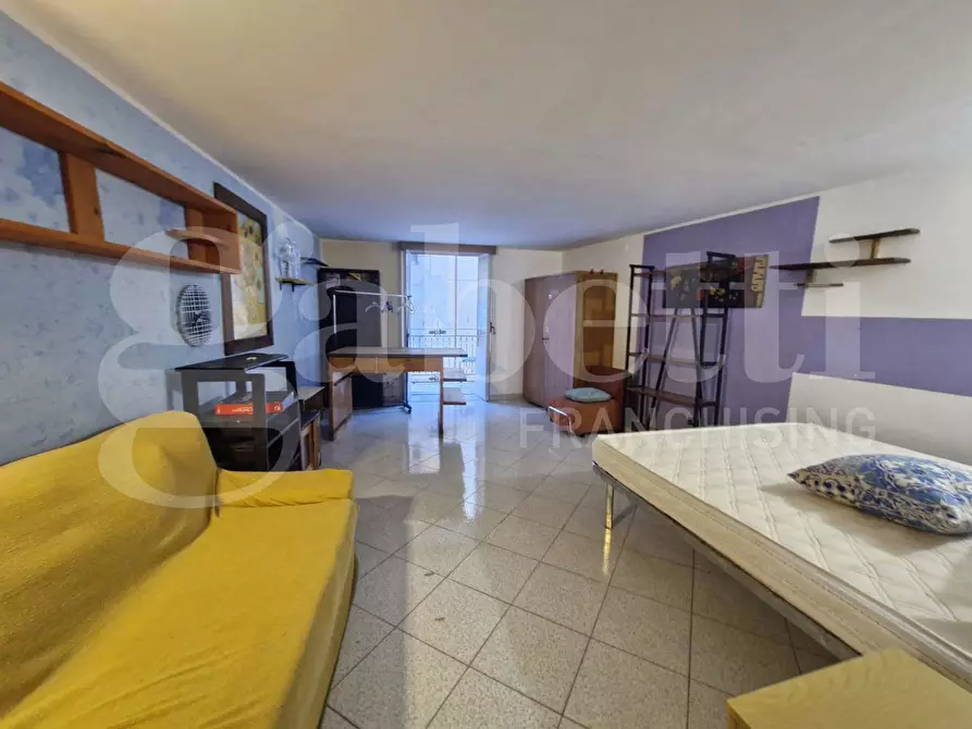 Immagine 8 di Appartamento in vendita  in Via Ruggero Mastrangelo a Palermo