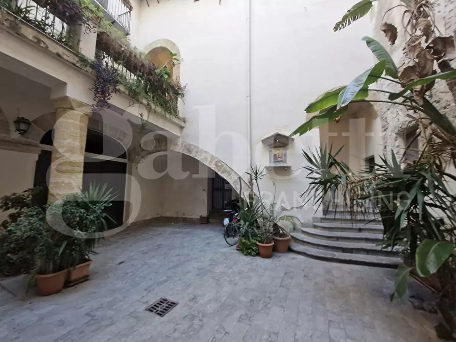 Immagine 3 di Appartamento in vendita  in Via Ruggero Mastrangelo a Palermo