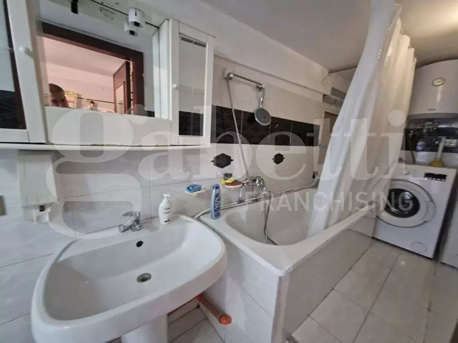 Immagine 18 di Appartamento in vendita  in Via Ruggero Mastrangelo a Palermo