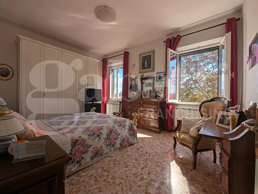 Immagine 11 di Appartamento in vendita  in Strada MARSCIANESE, 4 a Deruta