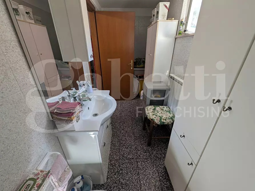 Immagine 35 di Appartamento in vendita  in Strada MARSCIANESE, 4 a Deruta