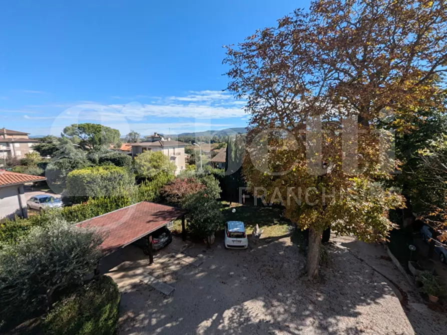Immagine 13 di Appartamento in vendita  in Strada MARSCIANESE, 4 a Deruta