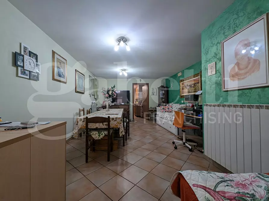 Immagine 30 di Appartamento in vendita  in Strada MARSCIANESE, 4 a Deruta
