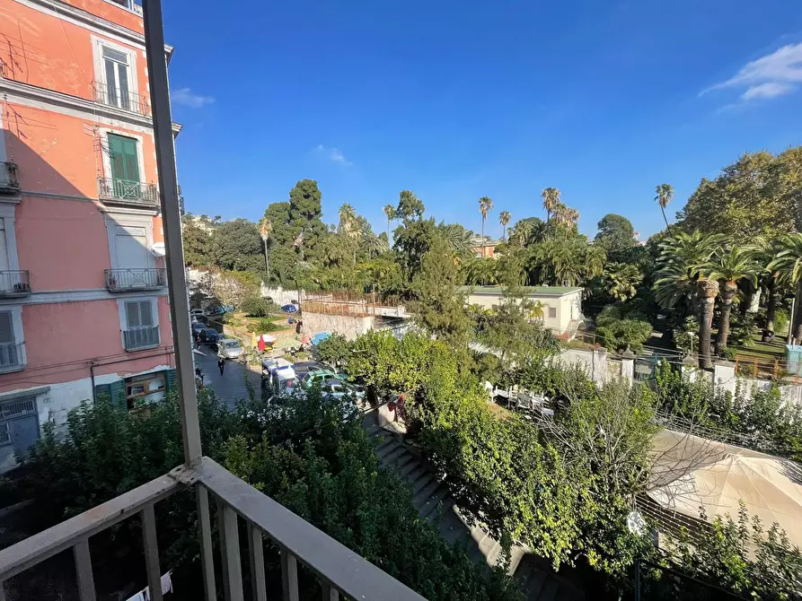 Immagine 9 di Appartamento in affitto  in Via foria a Napoli