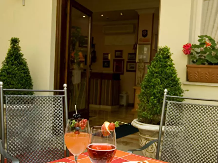 Immagine 7 di Albergo/B&B/Residence in vendita  in Via Del Parco, 17 a Fiuggi