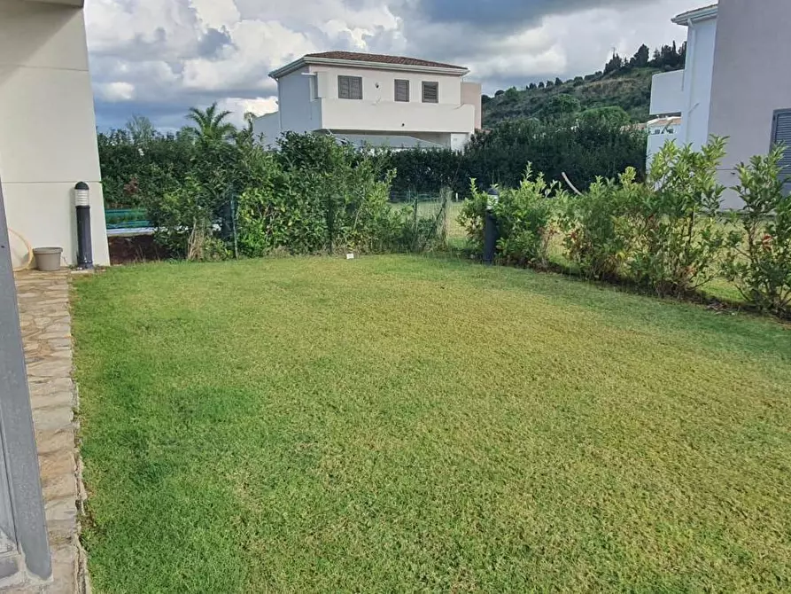 Immagine 5 di Appartamento in vendita  in Contrada Pistavecchia, SNC a Campofelice Di Roccella