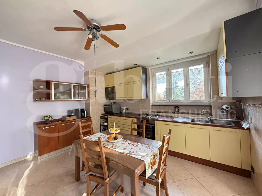 Immagine 6 di Appartamento in vendita  in Via Scali a Grugliasco